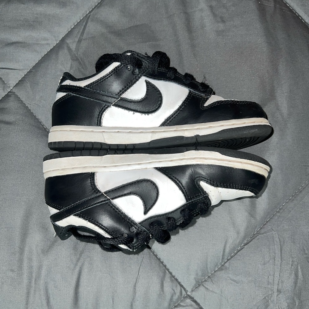 Nike Panda Dunks